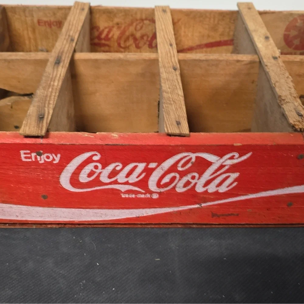 Coca-Cola Wooden Bottle Carrier Crate Caddy w/ Dividers Red Brown Soda